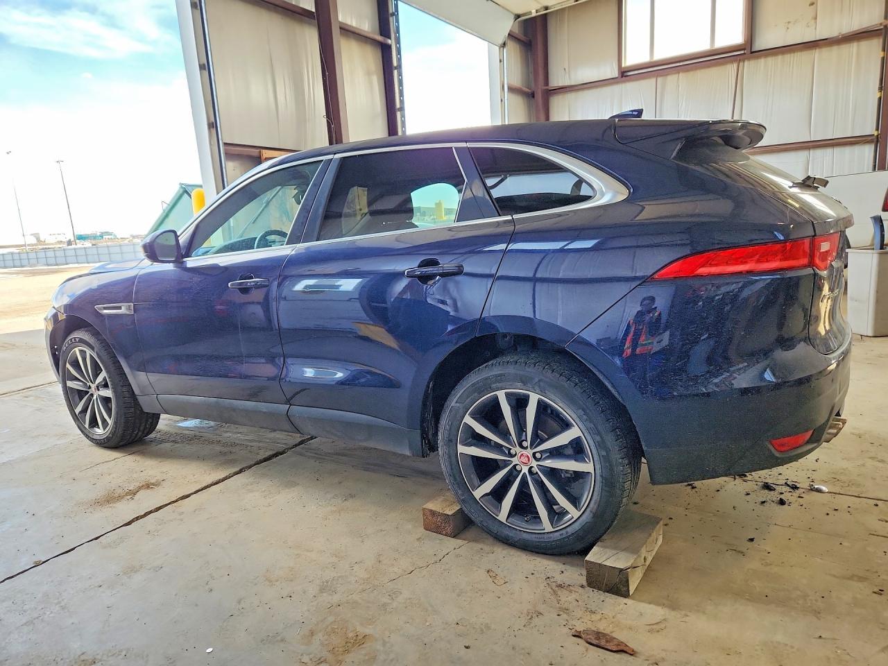 2019 Jaguar F-Pace Prestige - Фото 2