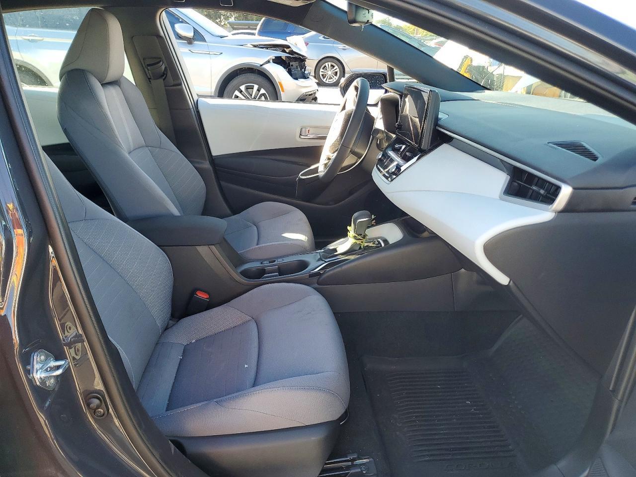 2026 Toyota Corolla Se - Image 7