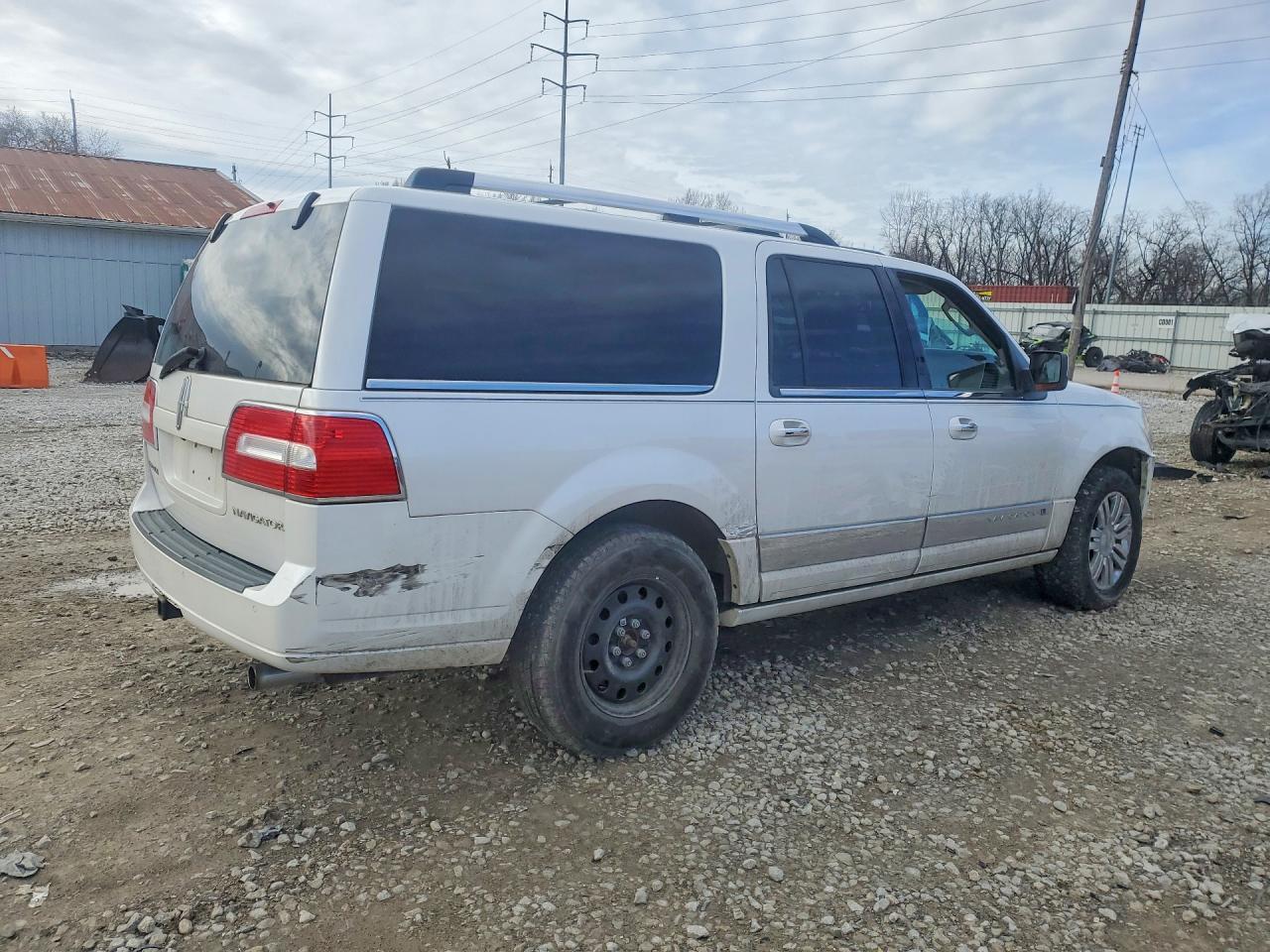 2010 Lincoln Navigator L - Фото 3