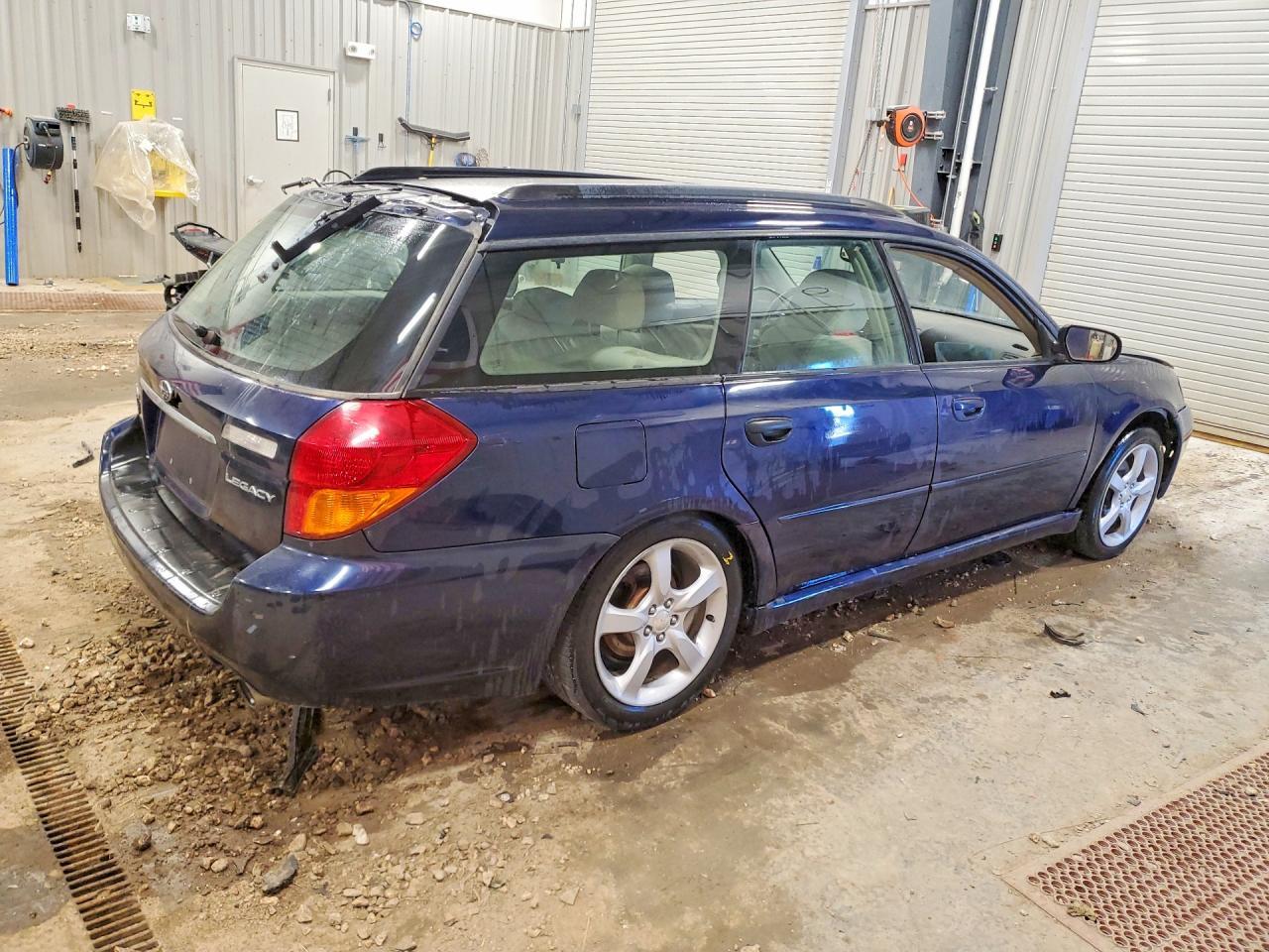 2006 Subaru Legacy 2.5I Limited - Фото 3