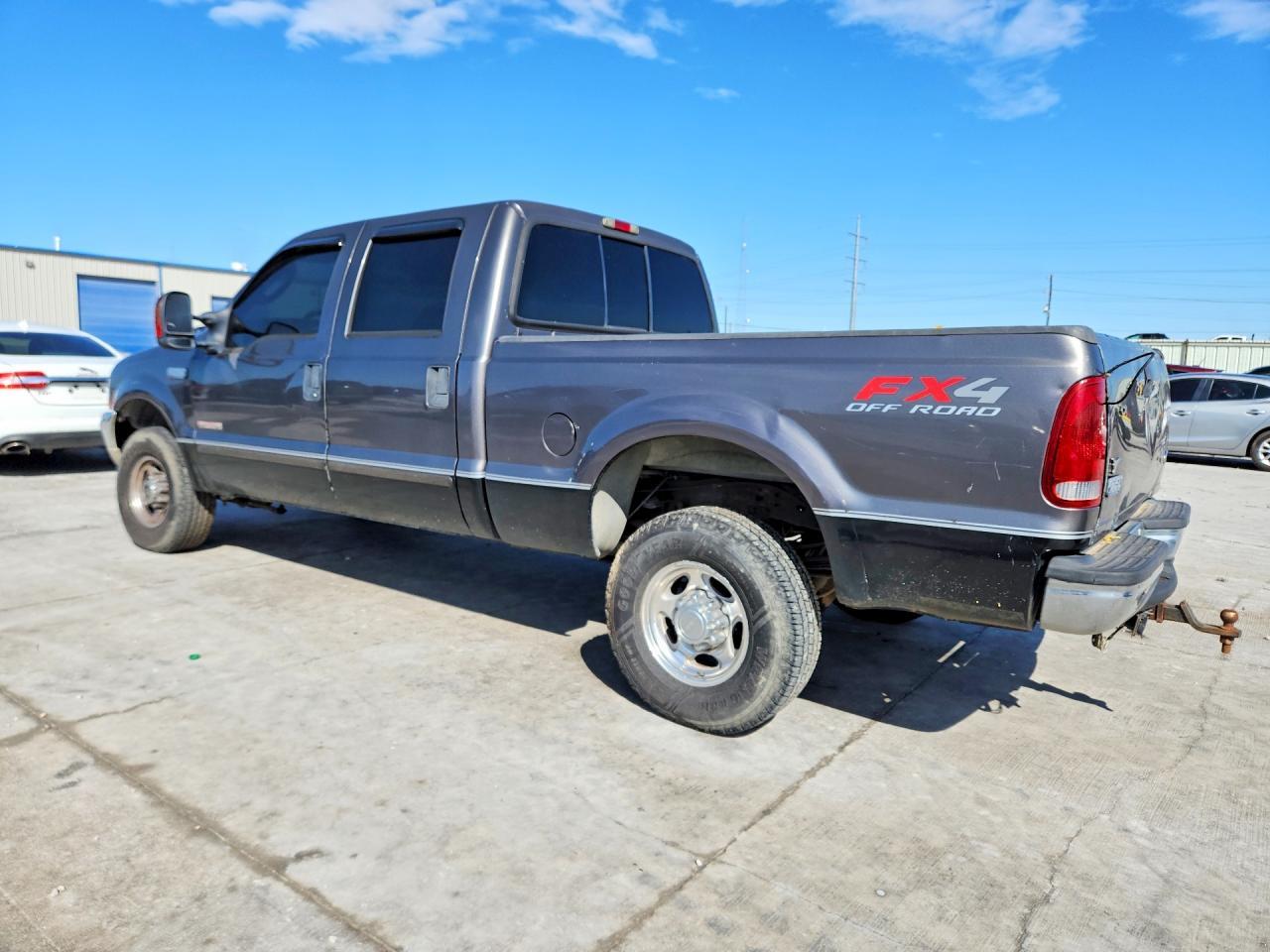2003 Ford F250 Super Duty - Image 2