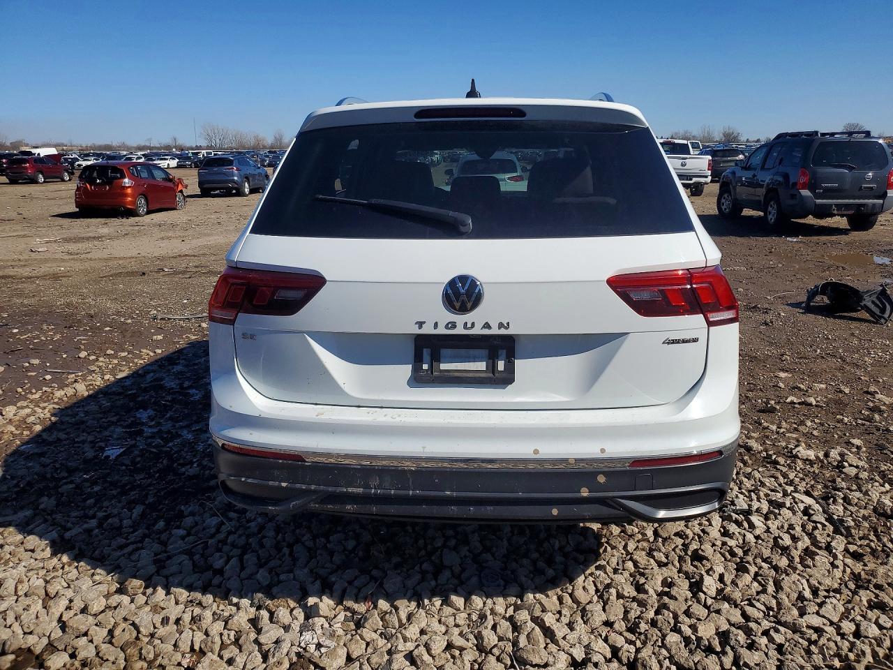 2022 Volkswagen Tiguan Se - Фото 6