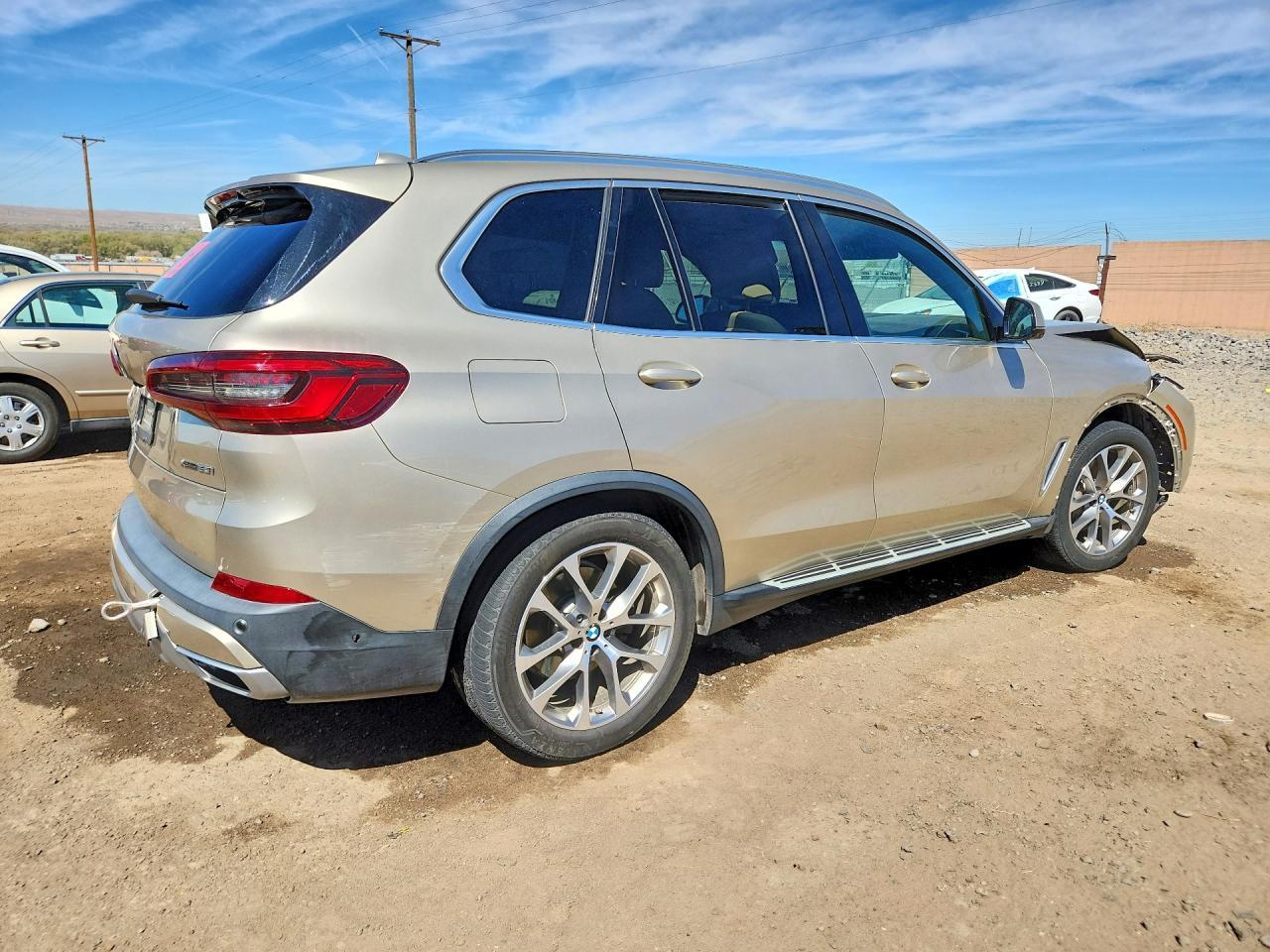 2019 BMW X5 xDrive50I - Фото 3