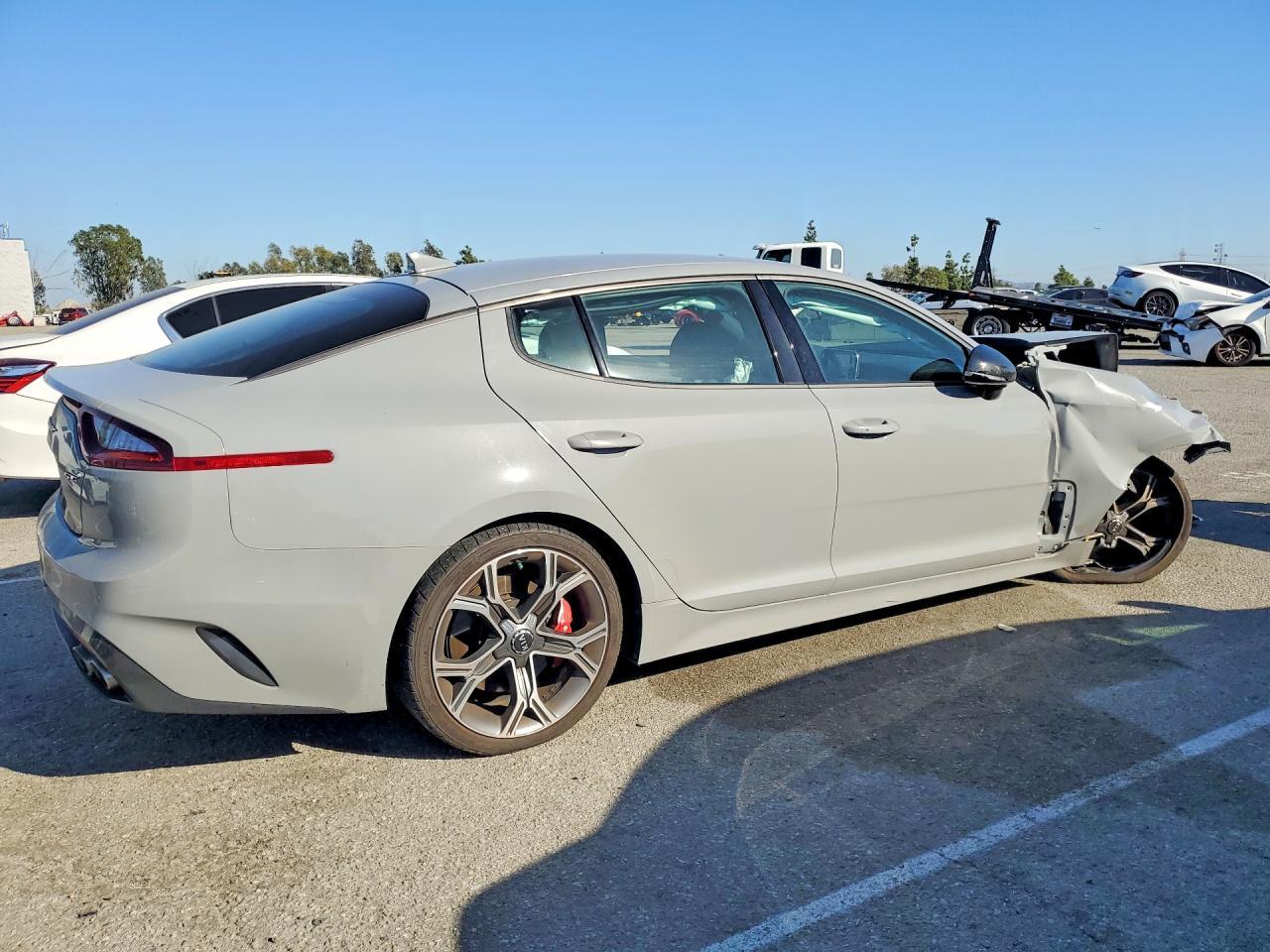 2021 Kia Stinger Gt - Фото 3