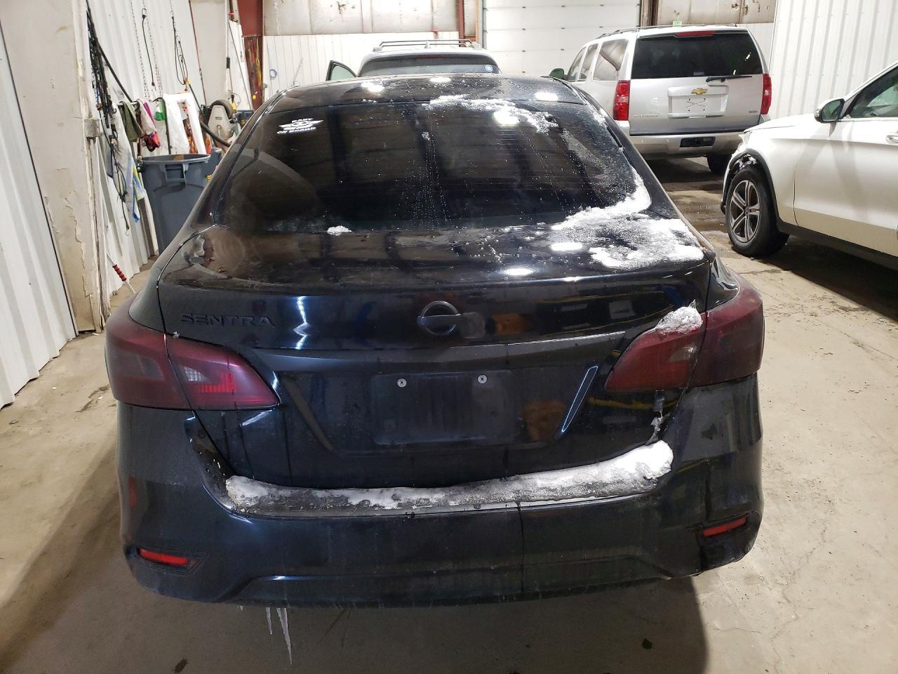2017 Nissan Sentra - Image 6