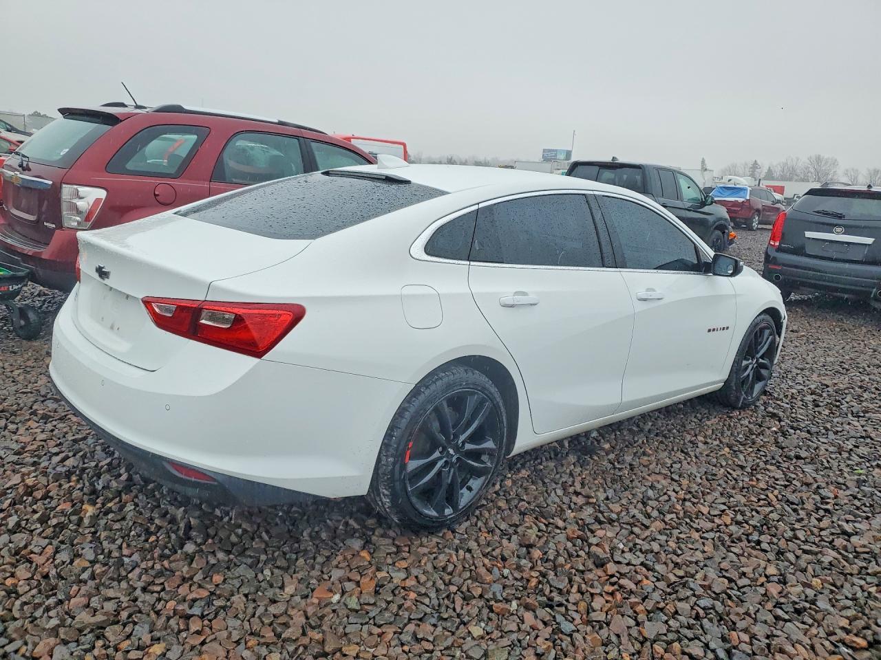 2018 Chevrolet Malibu Lt - Image 3