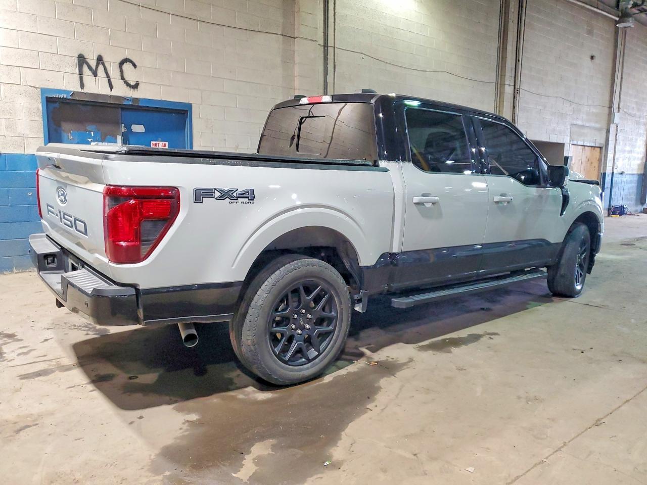 2024 Ford F150 Xlt - Фото 3