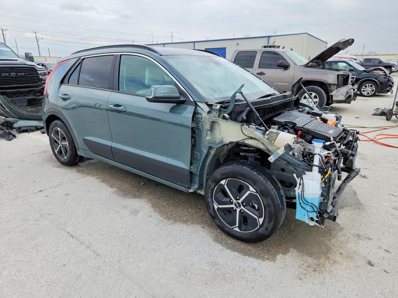 2025 Kia Niro Ex - Image 4