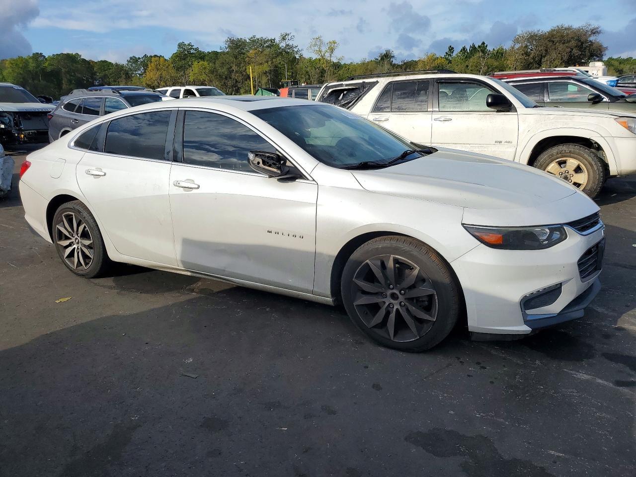 2016 Chevrolet Malibu Lt - Фото 3