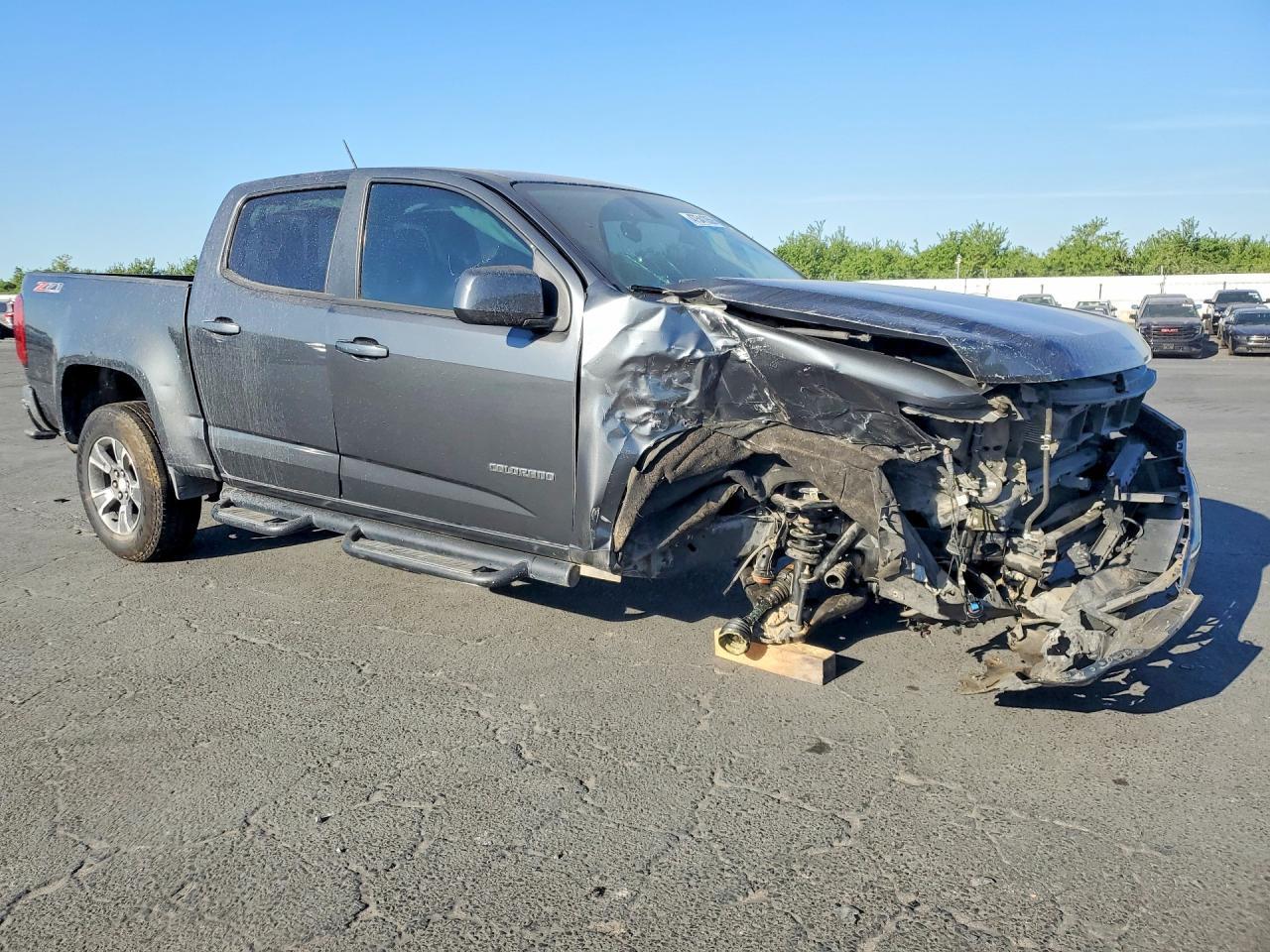 2016 Chevrolet Colorado Z71 - Image 4
