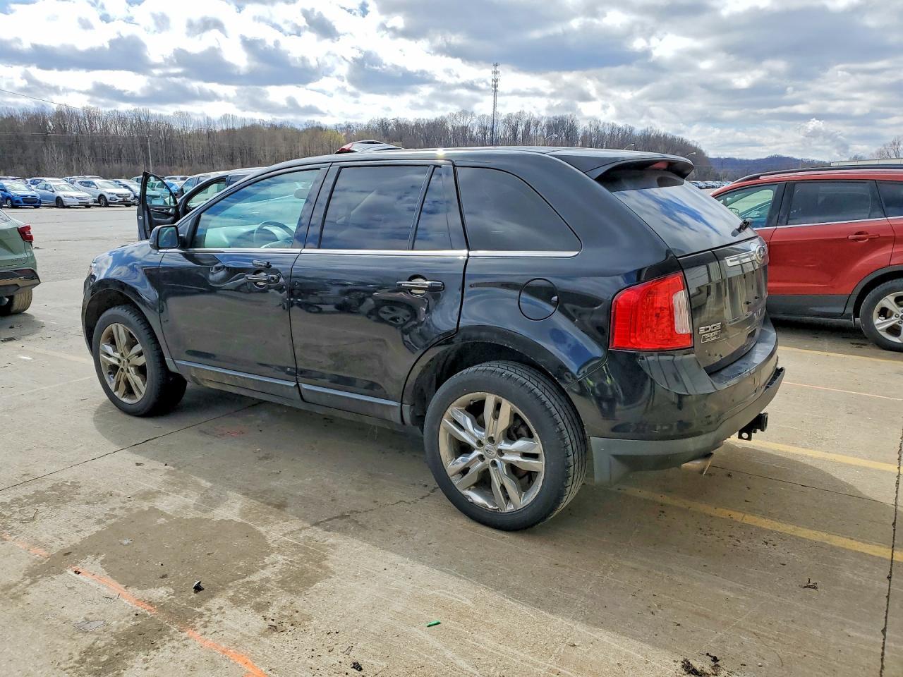 2012 Ford Edge Limited - Image 2