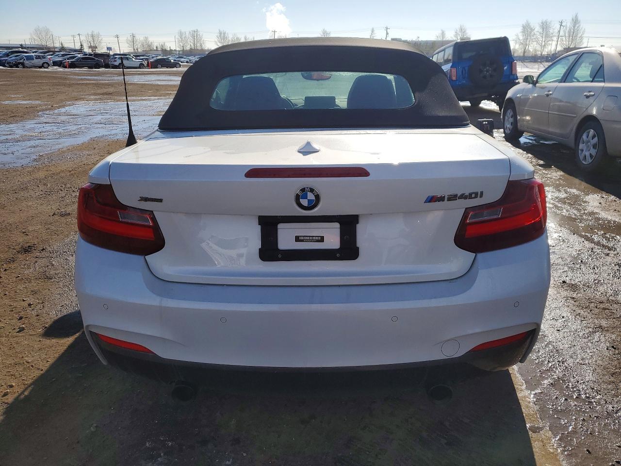 2017 BMW M240Xi - Image 6