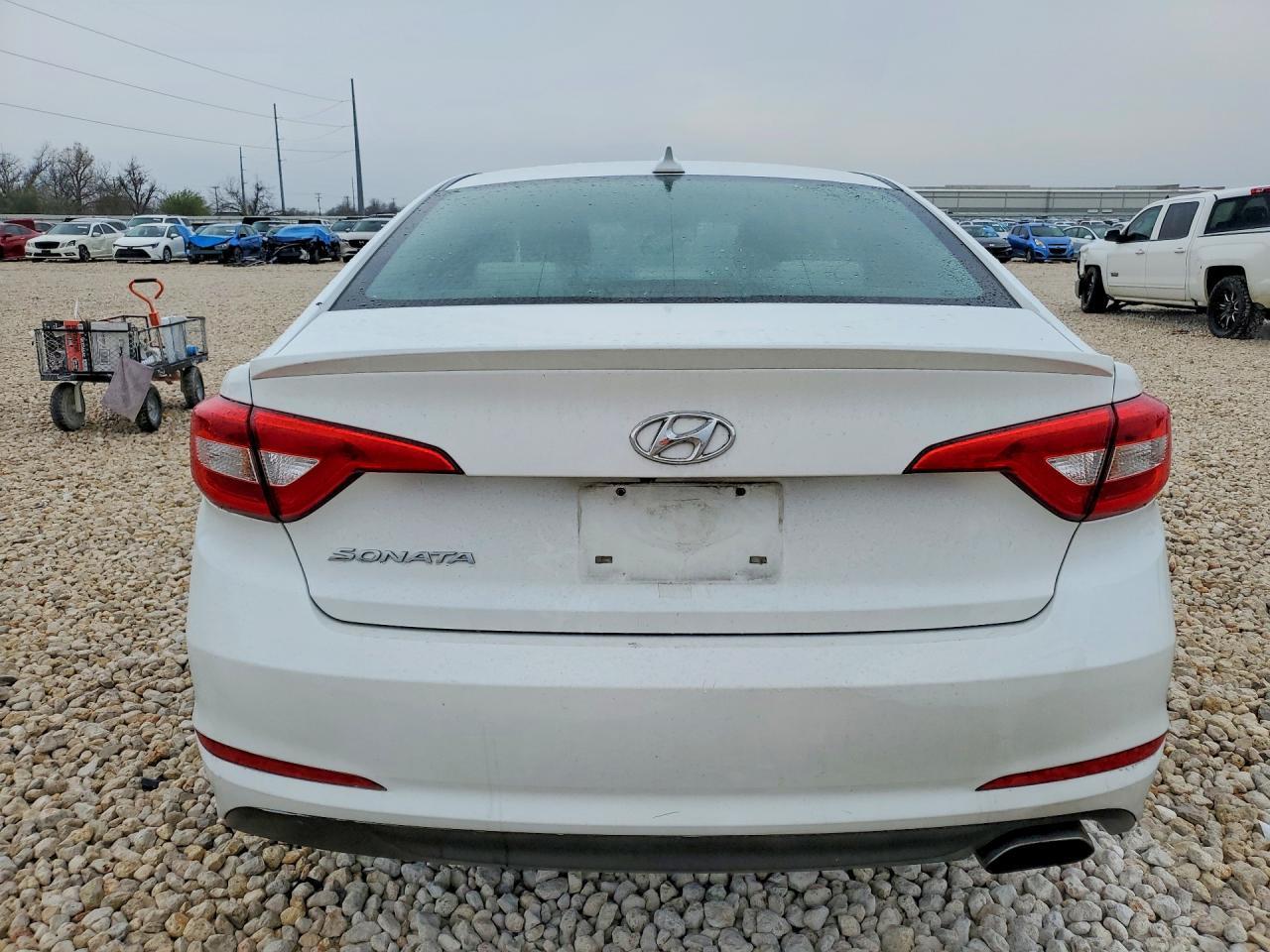 2017 Hyundai Sonata Se - Фото 6
