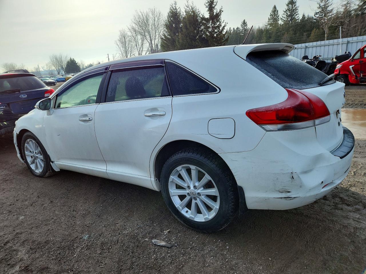 2016 Toyota Venza Xle - Image 2