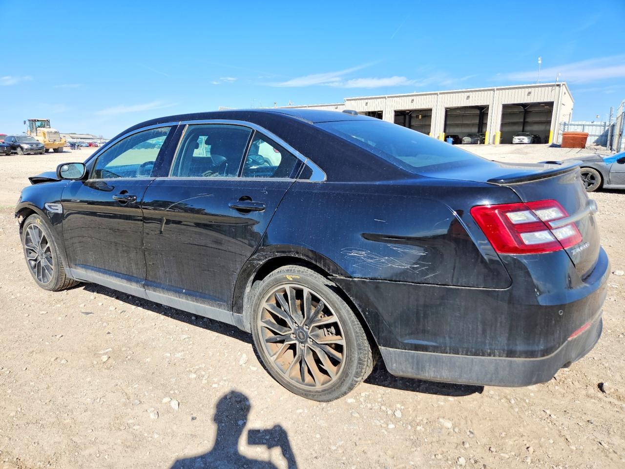 2018 Ford Taurus Sel - Image 2