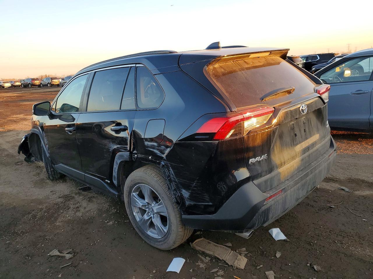 2024 Toyota Rav4 Le - Фото 2
