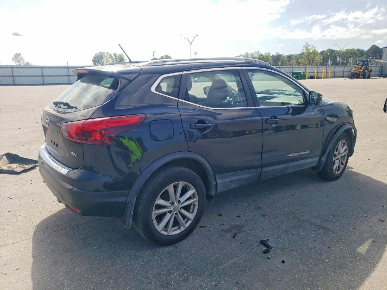 2017 Nissan Rogue Sport Sv - Фото 3