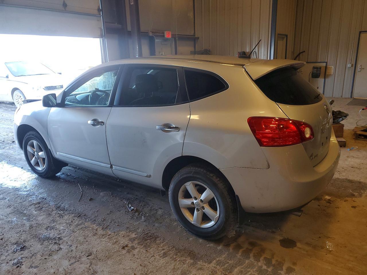2012 Nissan Rogue S - Фото 2