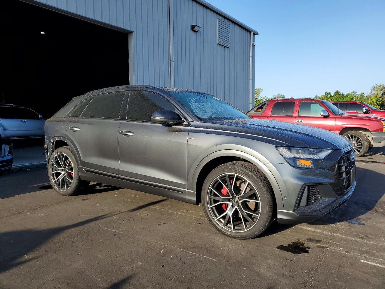 2019 Audi Q8 Prestige S-Line - Фото 4