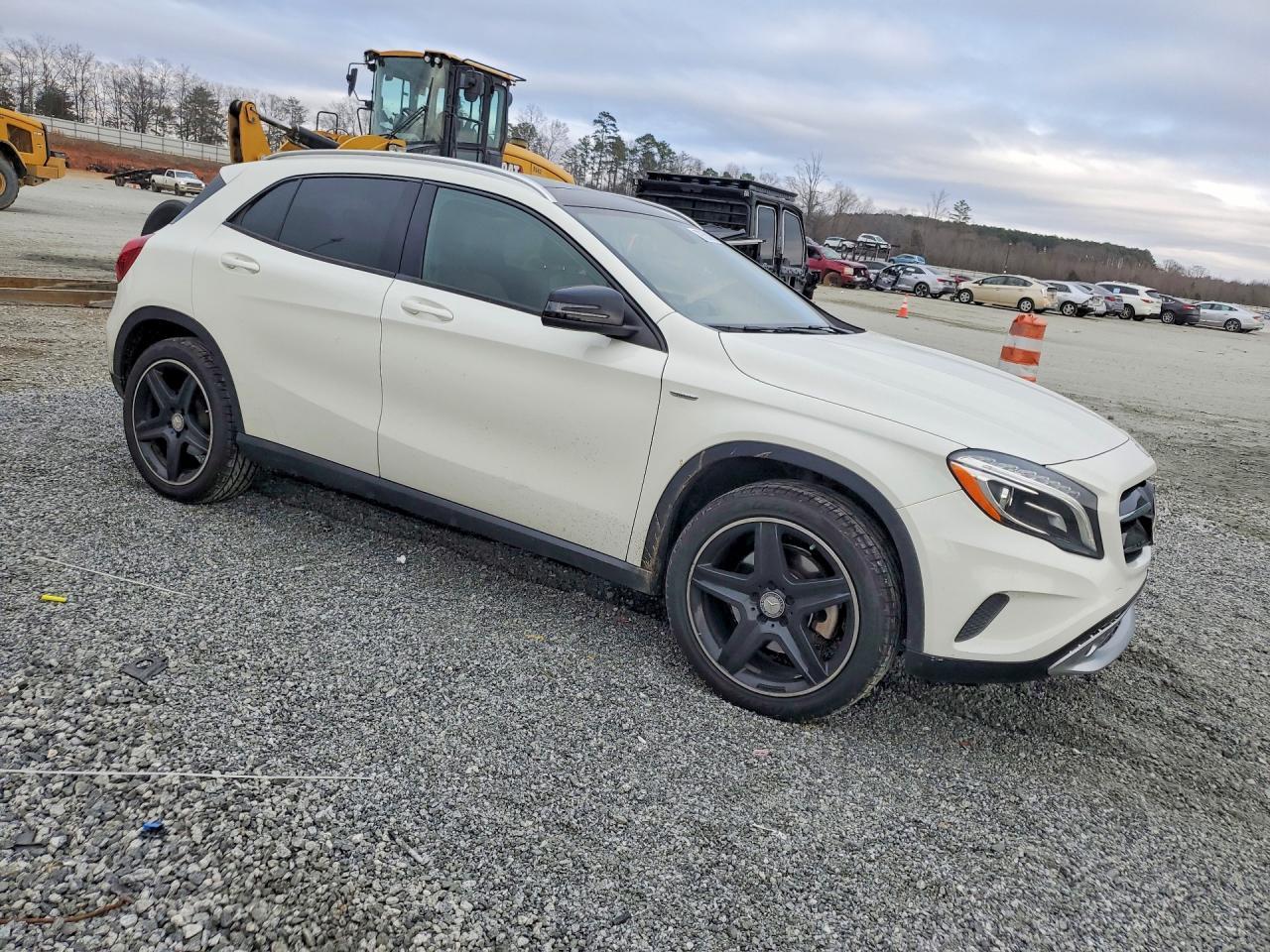 2015 Mercedes-Benz Gla 250 4Matic - Image 4