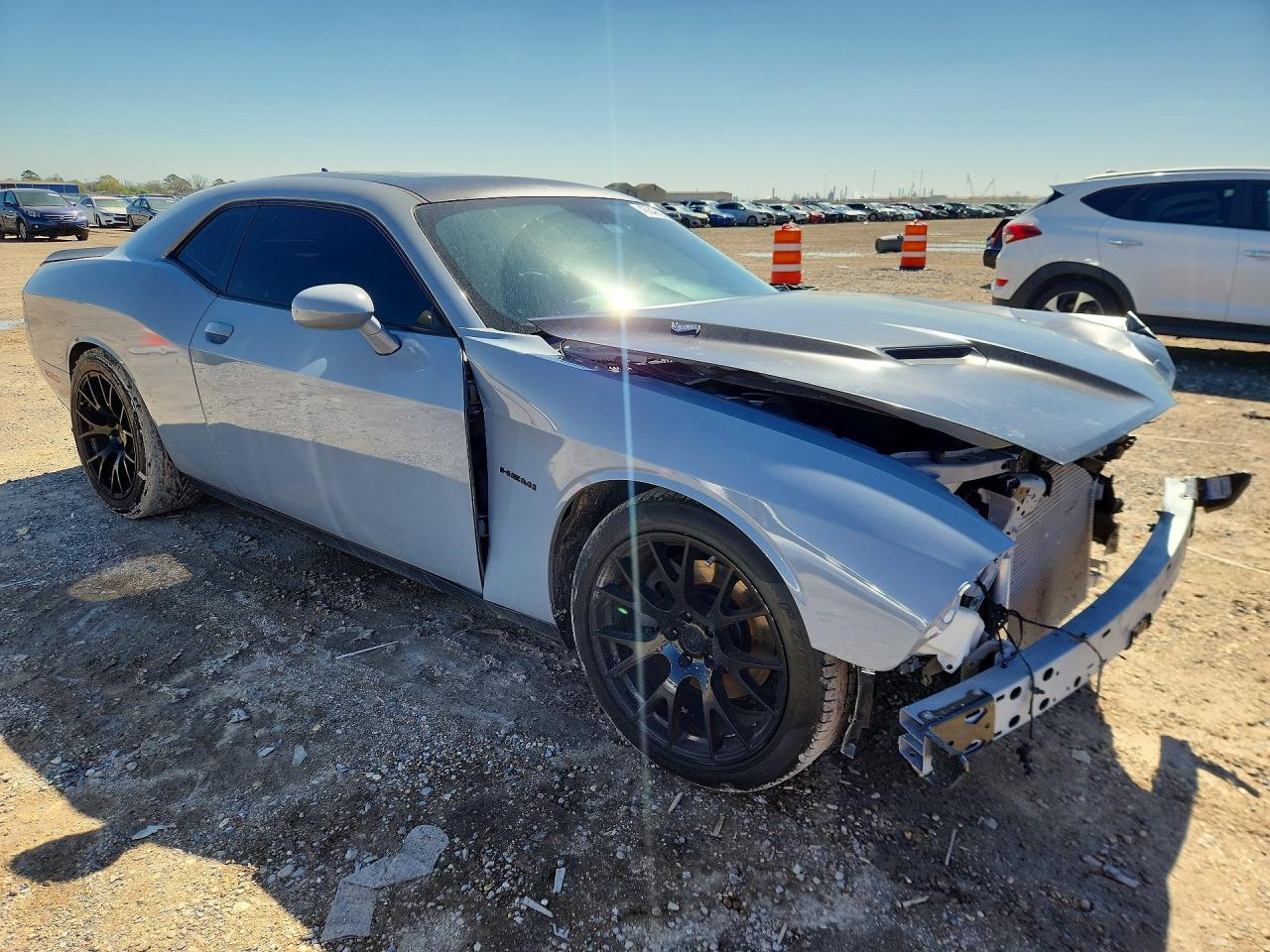 2020 Dodge Challenger R - Фото 4