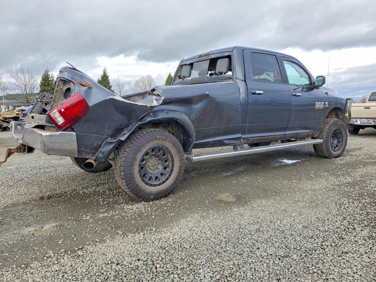 2015 Ram 2500 Slt - Image 3