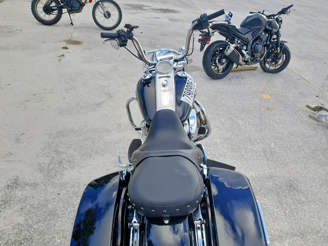 2022 Harley-Davidson Flhr - Фото 6