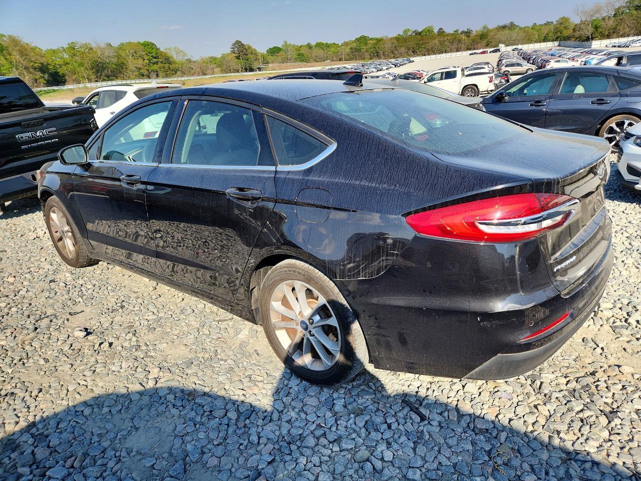 2019 Ford Fusion Se - Image 2