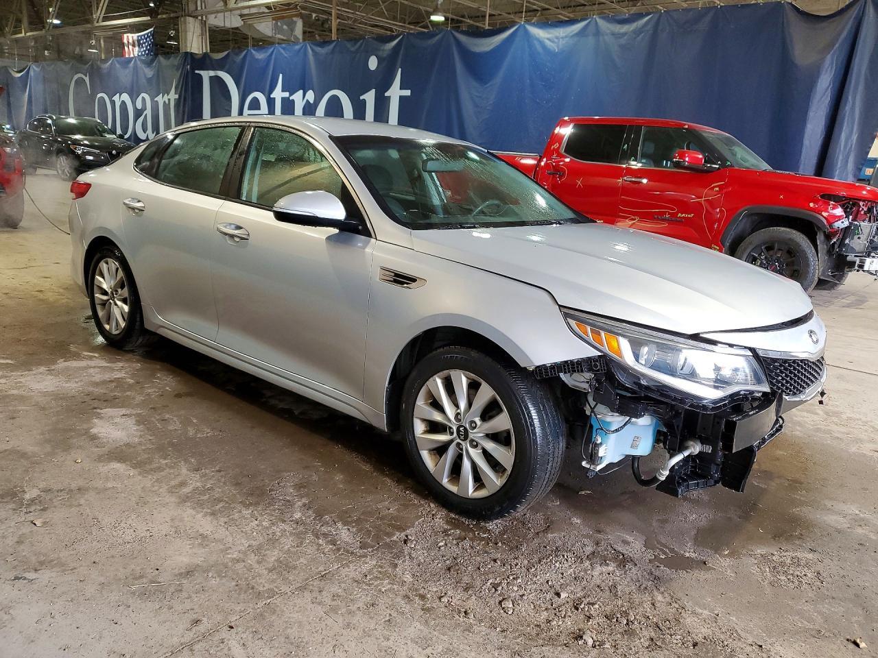 2017 Kia Optima Lx - Image 4