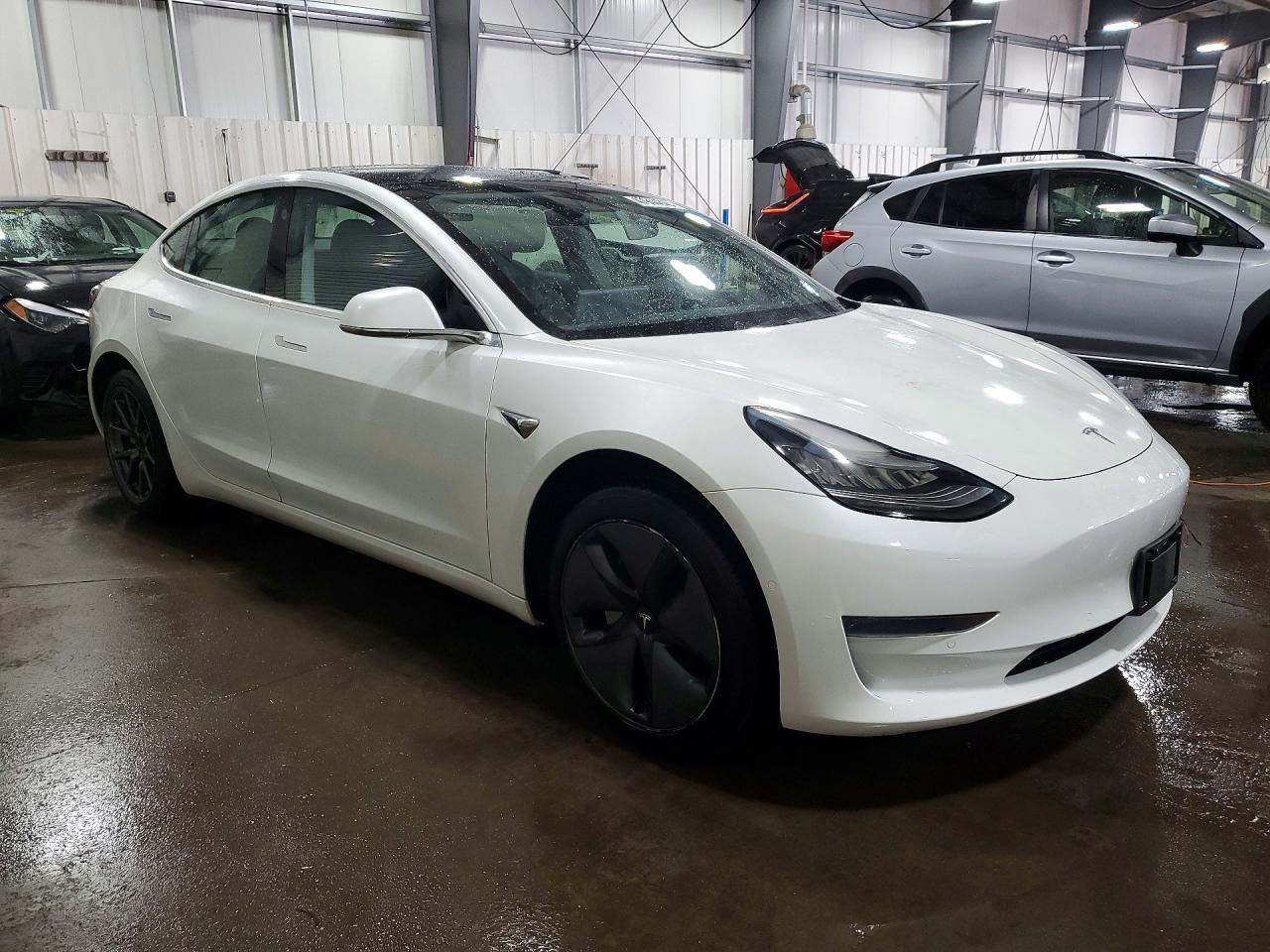 2020 Tesla Model 3 - Image 4