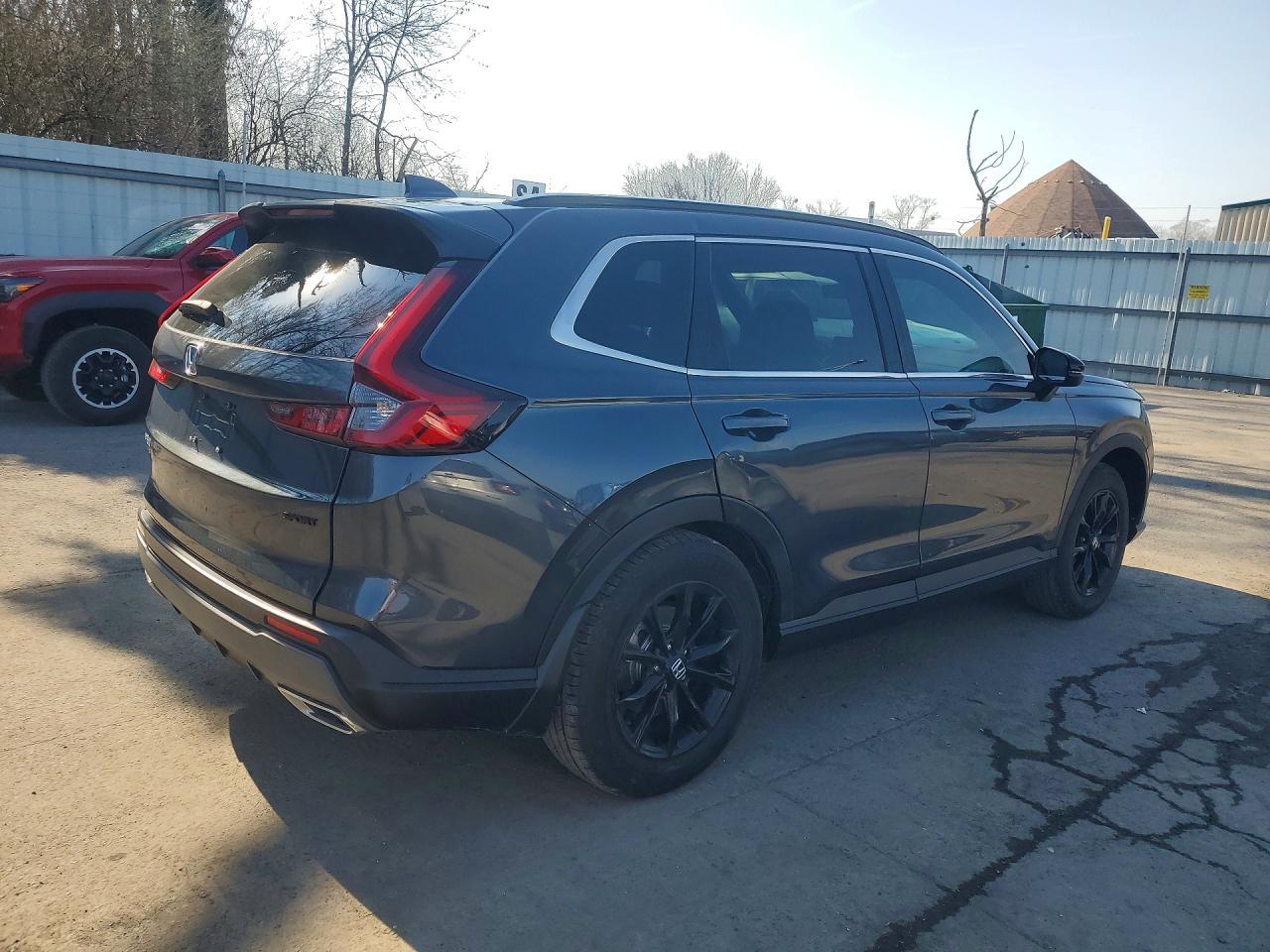 2025 Honda Cr-V Sport-L - Image 3