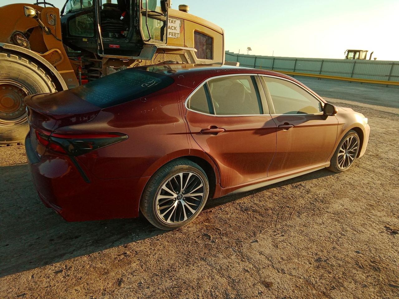 2018 Toyota Camry L - Image 3