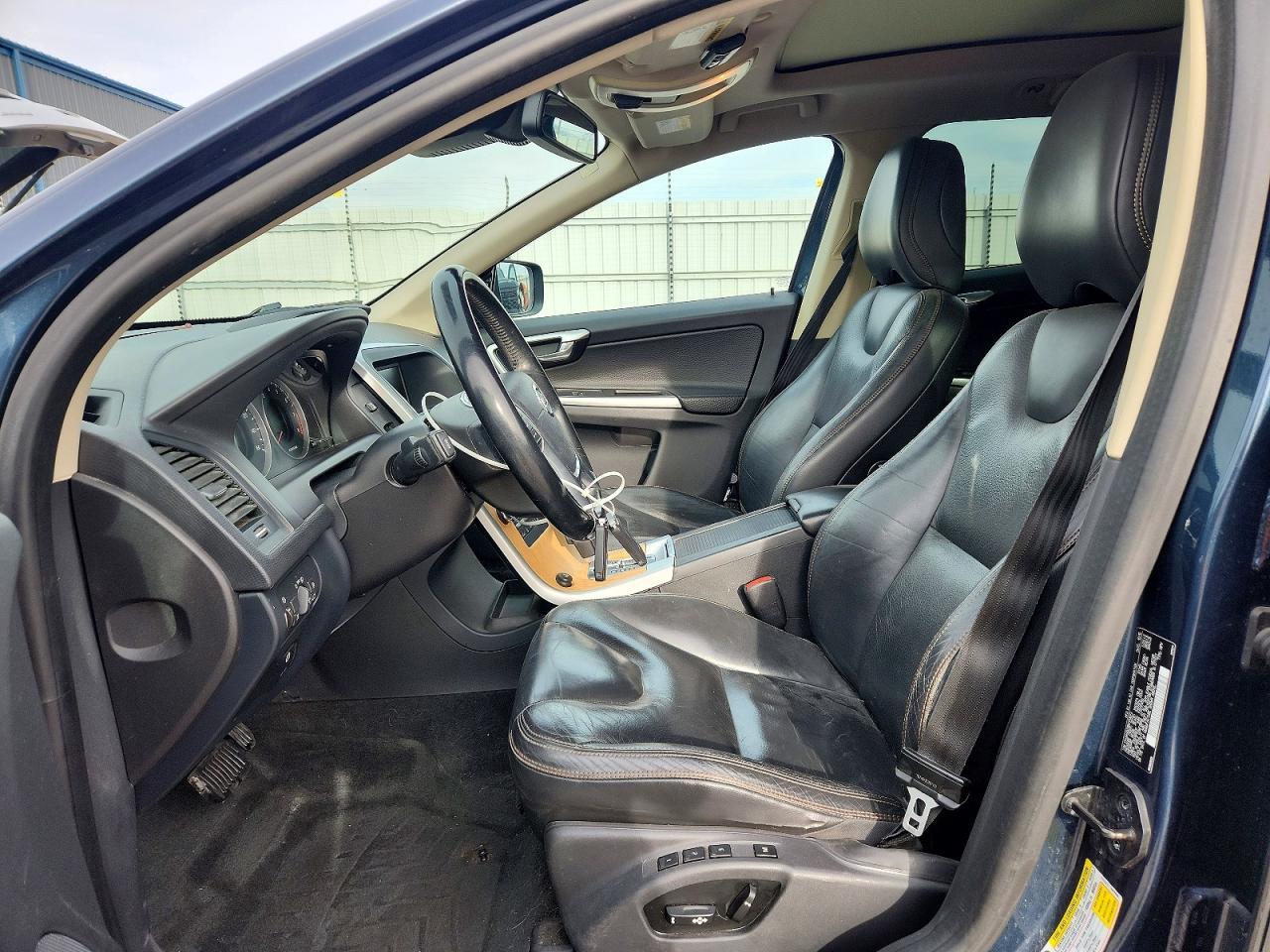 2011 Volvo Xc60 3.2 - Image 7