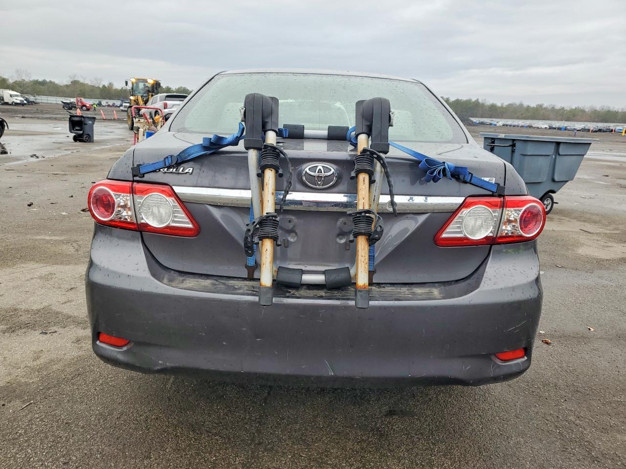 2011 Toyota Corolla Le - Фото 6