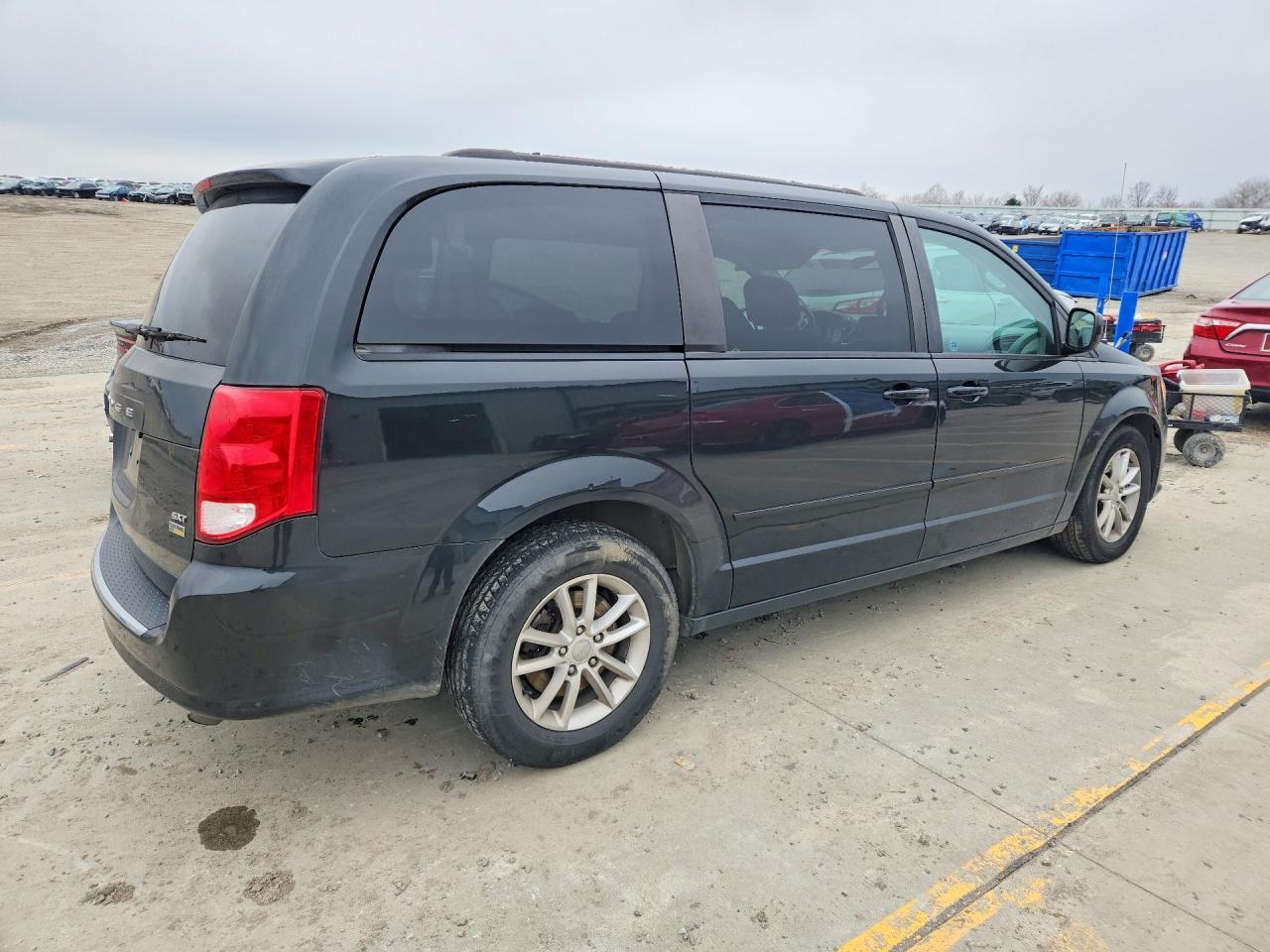 2016 Dodge Grand Caravan Sxt - Image 3