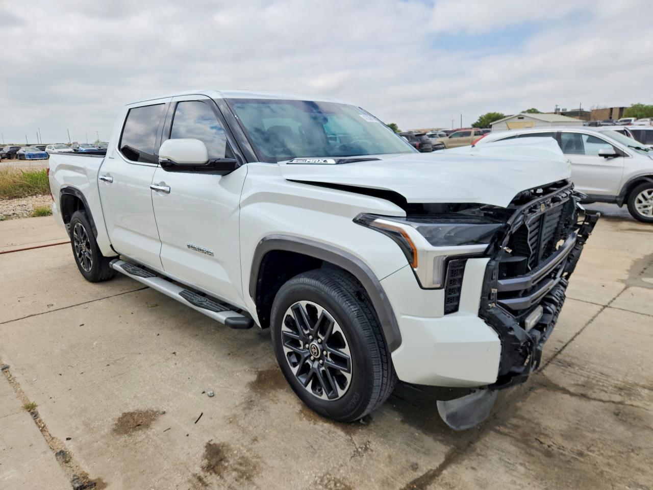 2023 Toyota Tundra Limited Hv - Image 4