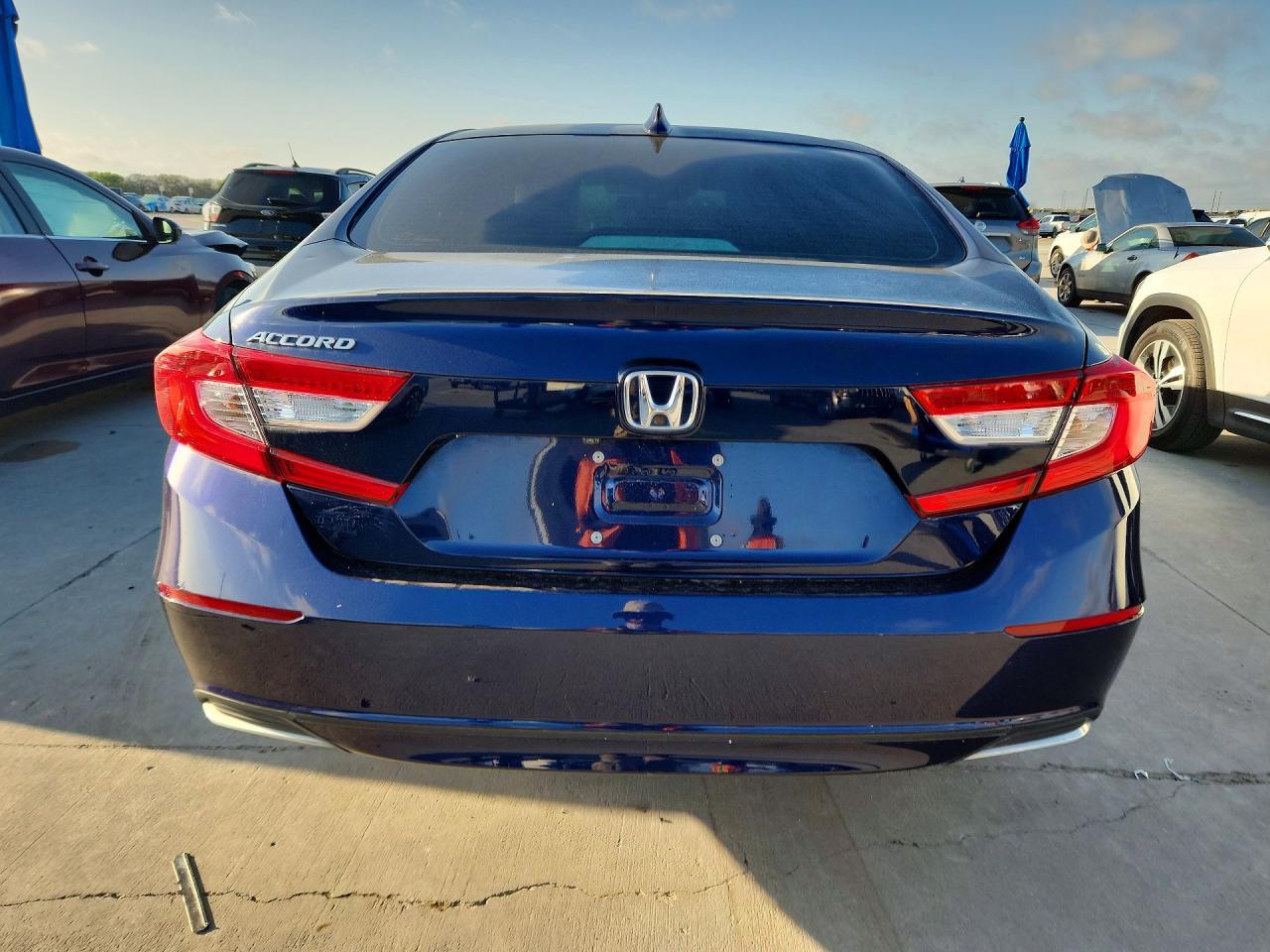 2019 Honda Accord Lx - Фото 6