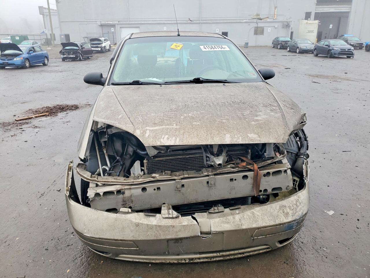 2005 Ford Focus Zx4 - Фото 5