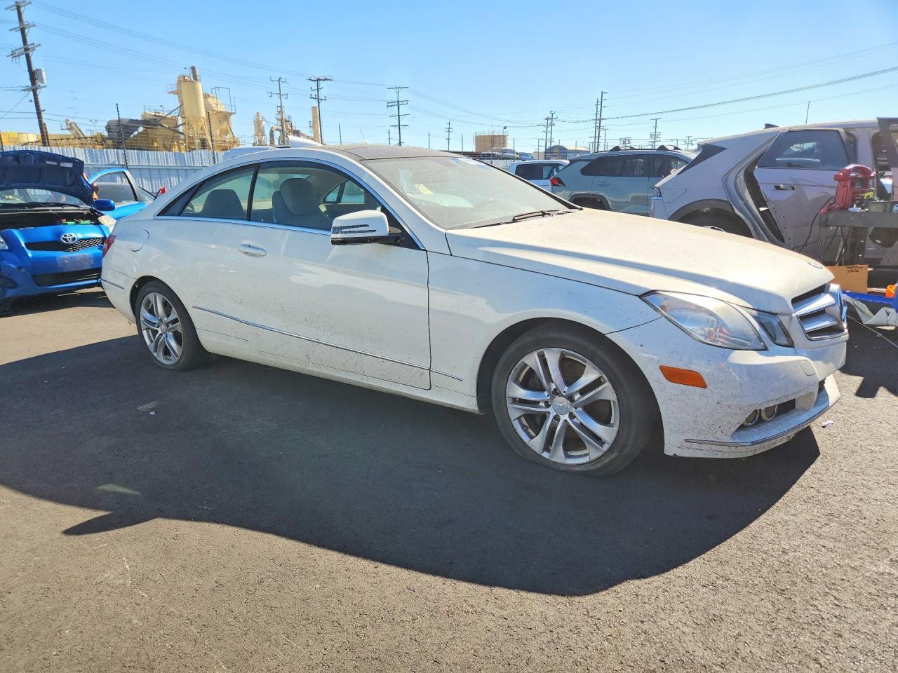 2010 Mercedes-Benz E 350 - Фото 4