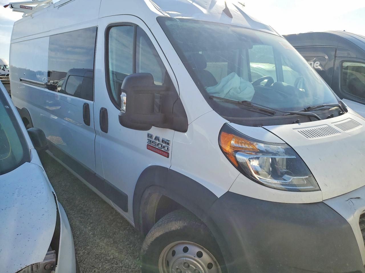 2022 Ram Promaster 3500 Utility / Service Van - Image 4
