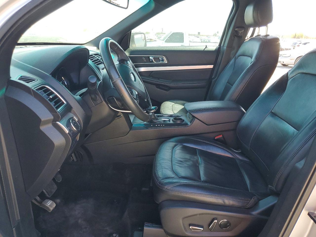 2016 Ford Explorer Xlt - Image 7