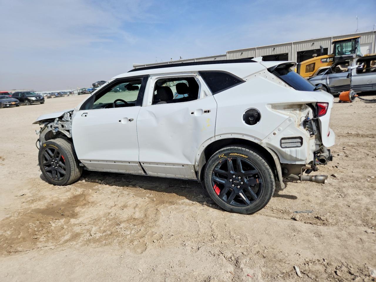 2020 Chevrolet Blazer 2Lt - Image 2