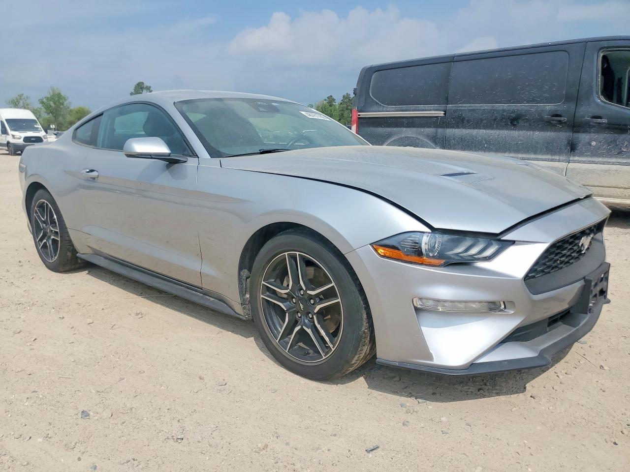 2023 Ford Mustang - Фото 4