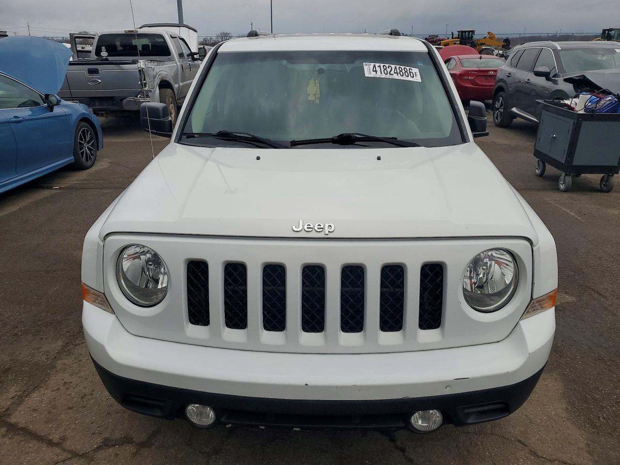 2016 Jeep Patriot Latitude - Image 5