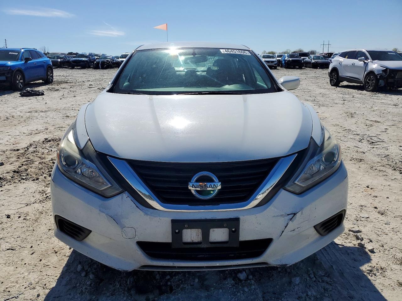 2018 Nissan Altima 2.5 S - Image 5