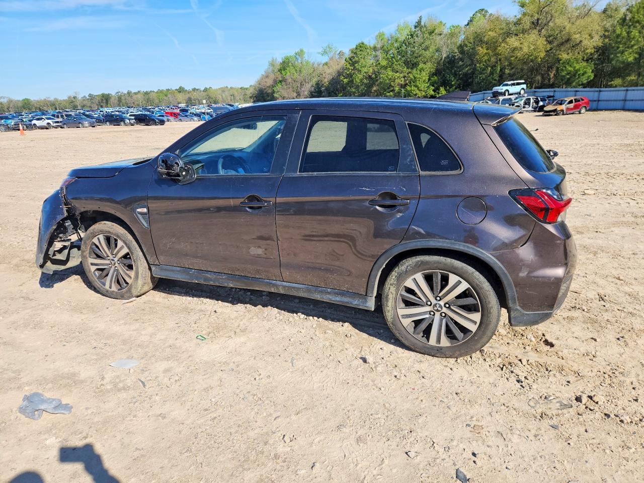 2020 Mitsubishi Outlander Sport Es - Фото 2