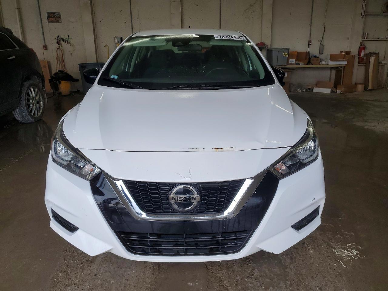 2020 Nissan Versa S - Фото 5