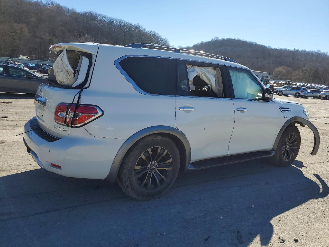 2018 Nissan Armada Platinum - Image 3