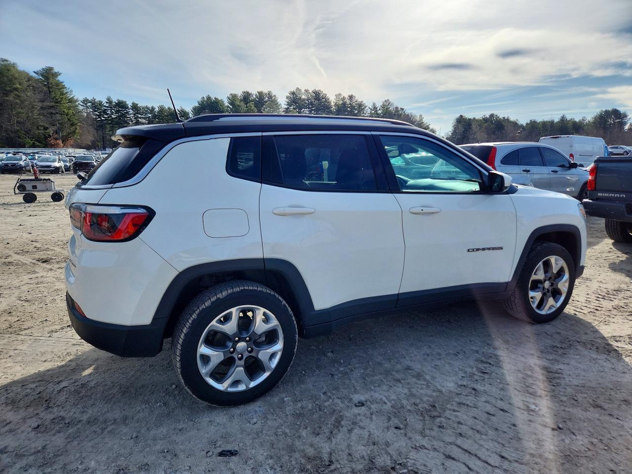 2020 Jeep Compass Limited - Фото 3