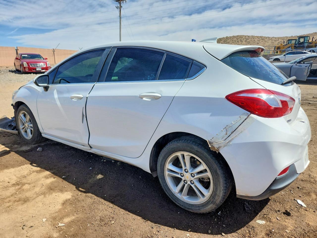 2017 Chevrolet Cruze Lt - Фото 2